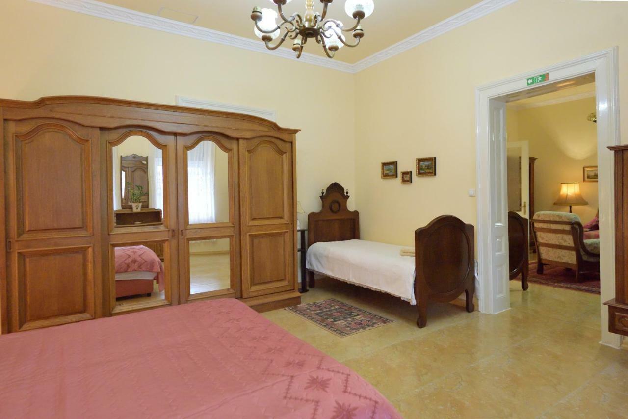 Apartman Vila Milica Kikinda Exterior foto